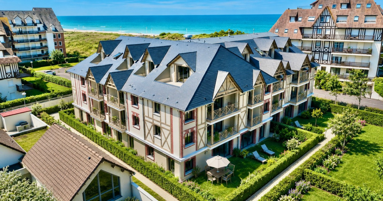 Cabourg - Face à la mer