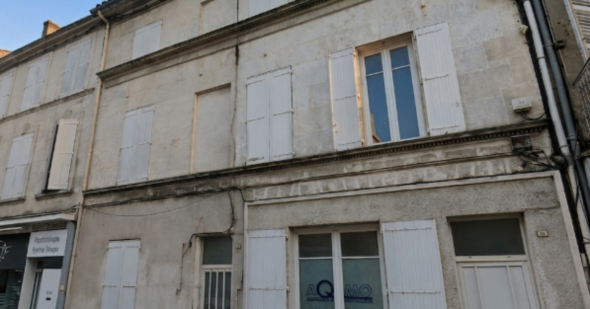 Cognac (16)