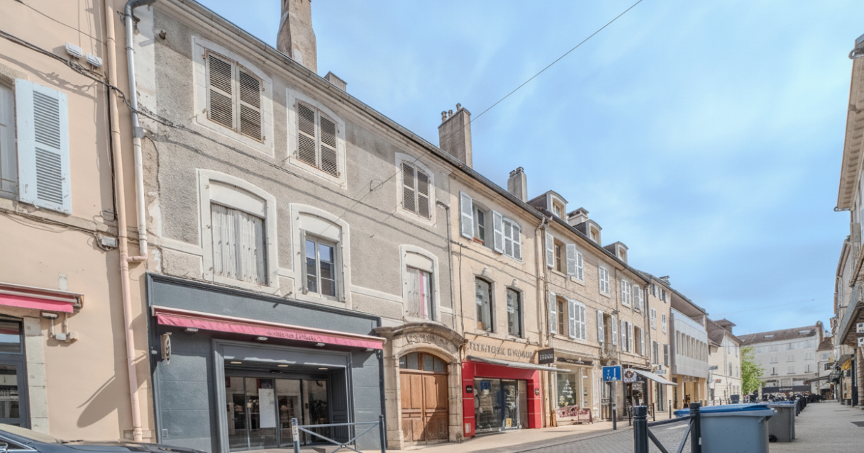 Lons-le-Saunier (39)