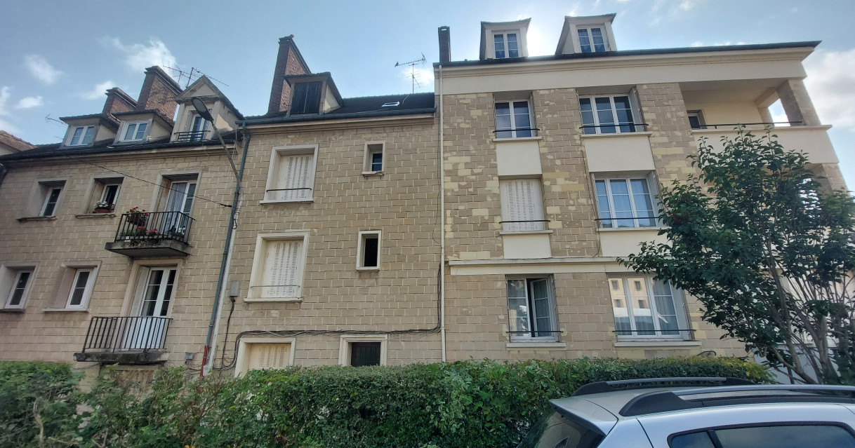 Mantes-la-Jolie (78)