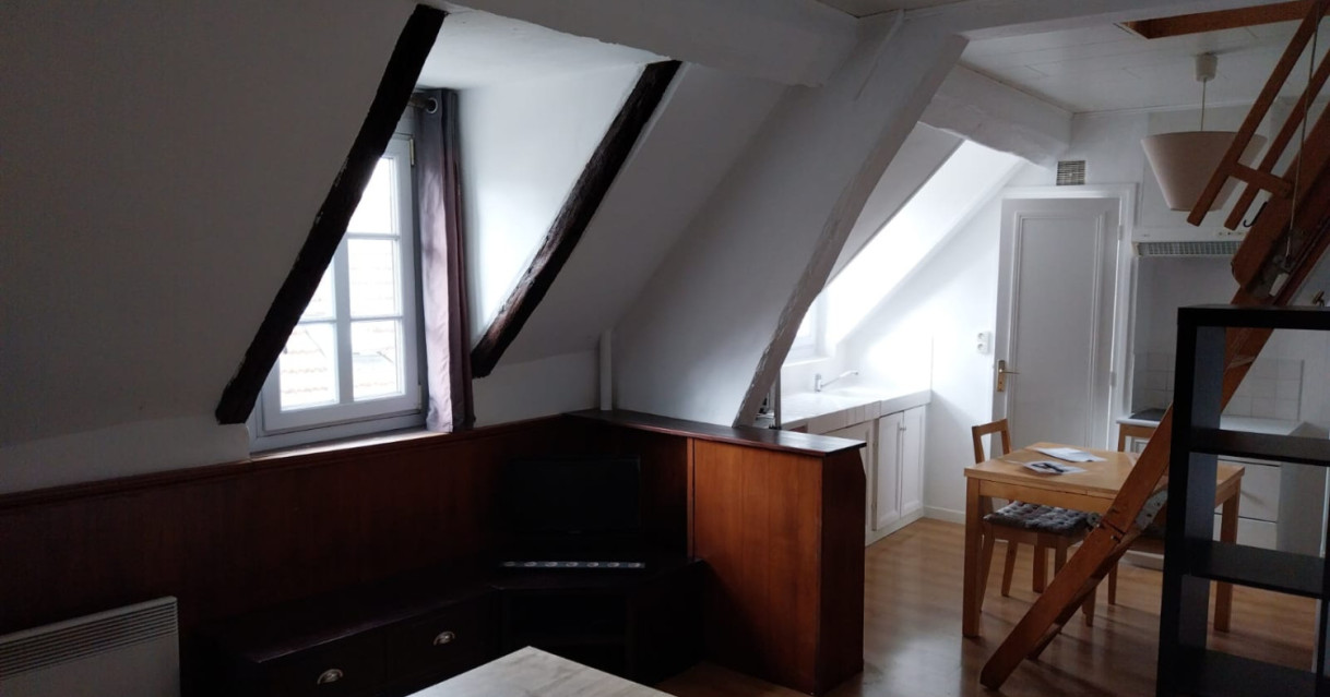 Melun (77)