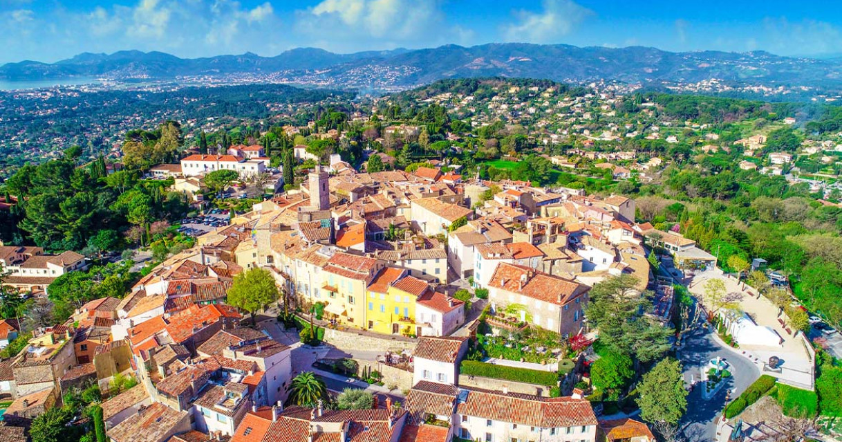 Mougins (06)