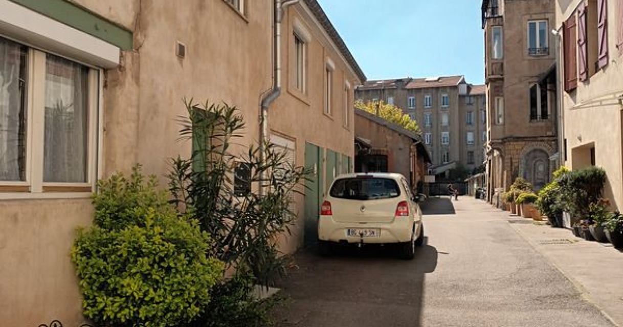 Nancy (54)