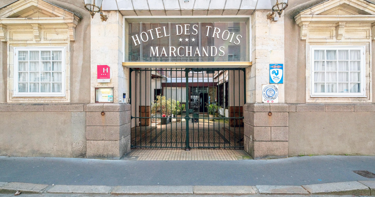 Nantes (44)