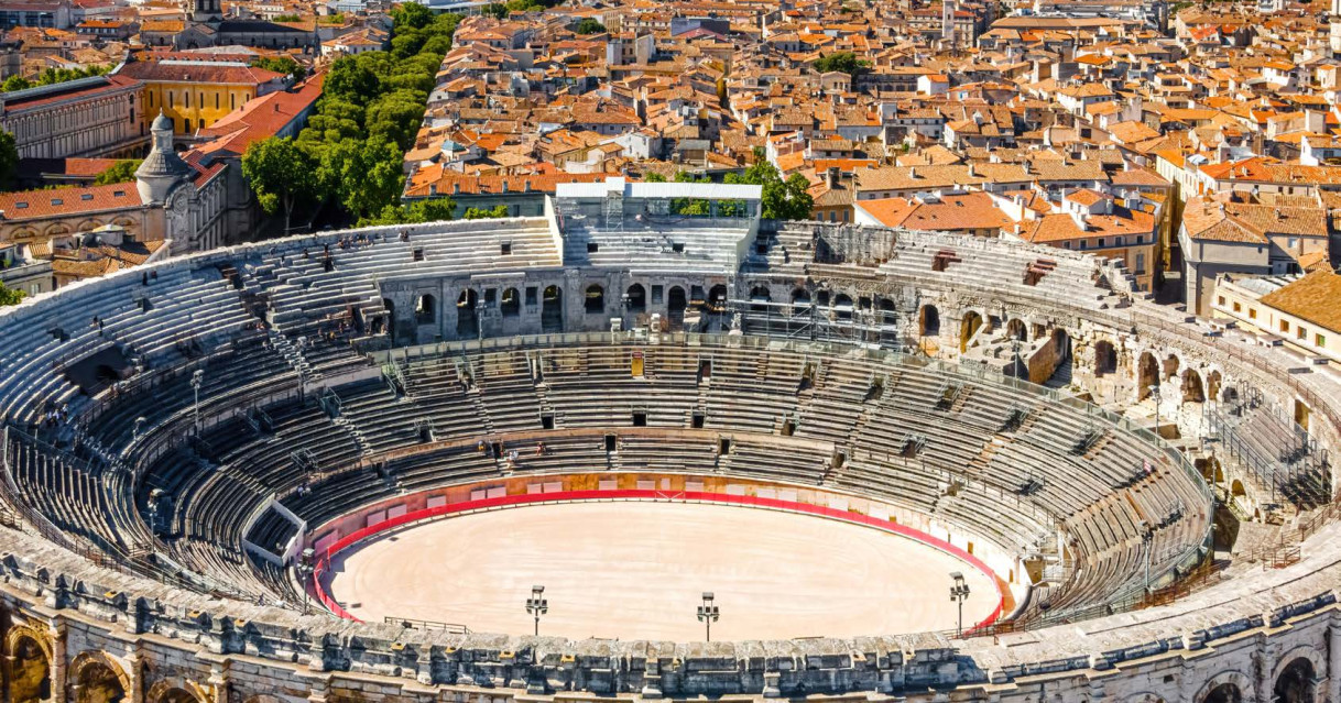 Nîmes (30)