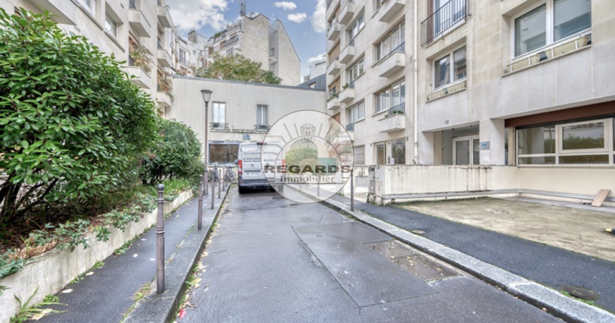 Paris (75)