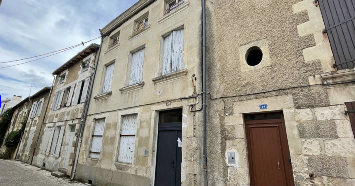 Poitiers (86)
