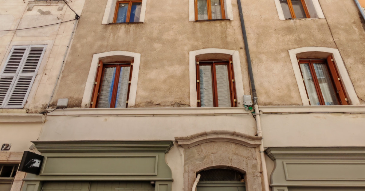 Toulon (83)