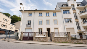 Nancy (54)