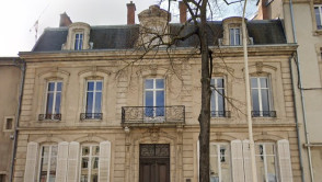 Nancy (54)