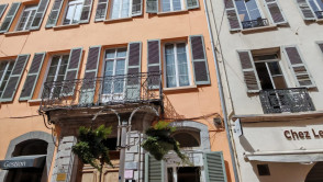 Toulon (83)