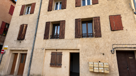 Manosque (04)