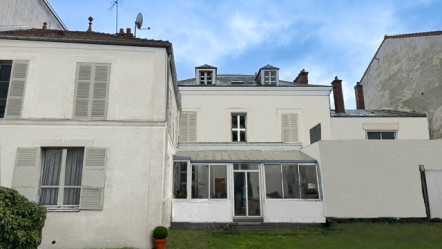 Melun (77)