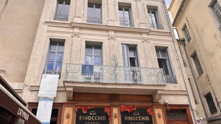 Nîmes (30)